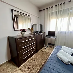 Apartment Center Tourist, Tirana